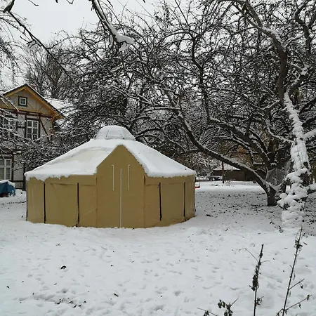 Jurten Im Garten Eden Bub Luxury tent Gutzkow