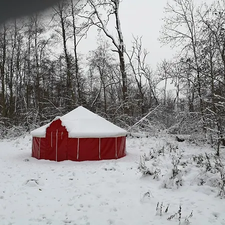 Luxury tent Jurten Im Garten Eden Bub